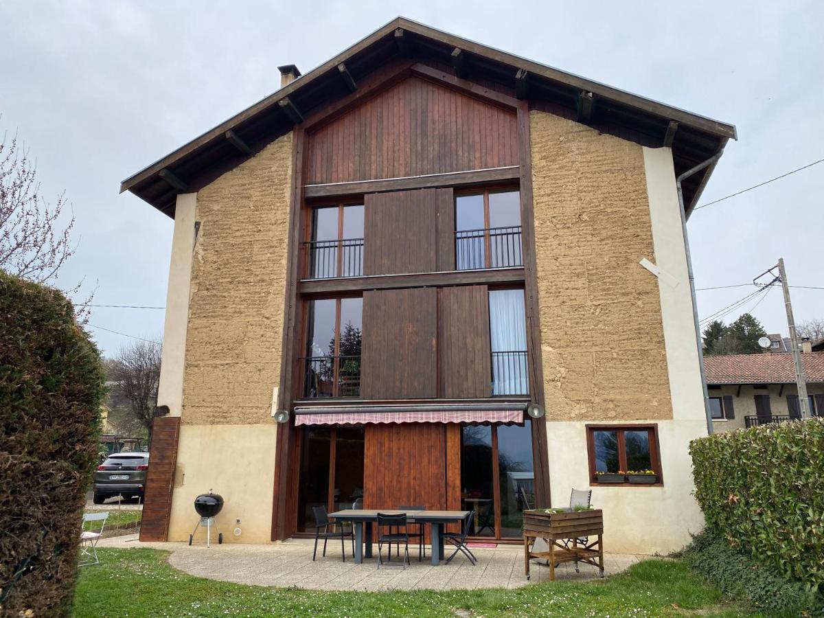 Maison D'Hotes - La Grange Du Janin Saint-Jean-de-Moirans Exterior photo